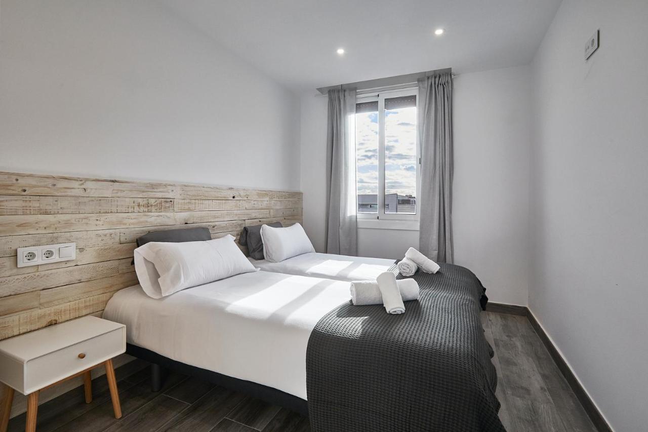 Bbarcelona Fira Superior Flats Leilighet Eksteriør bilde